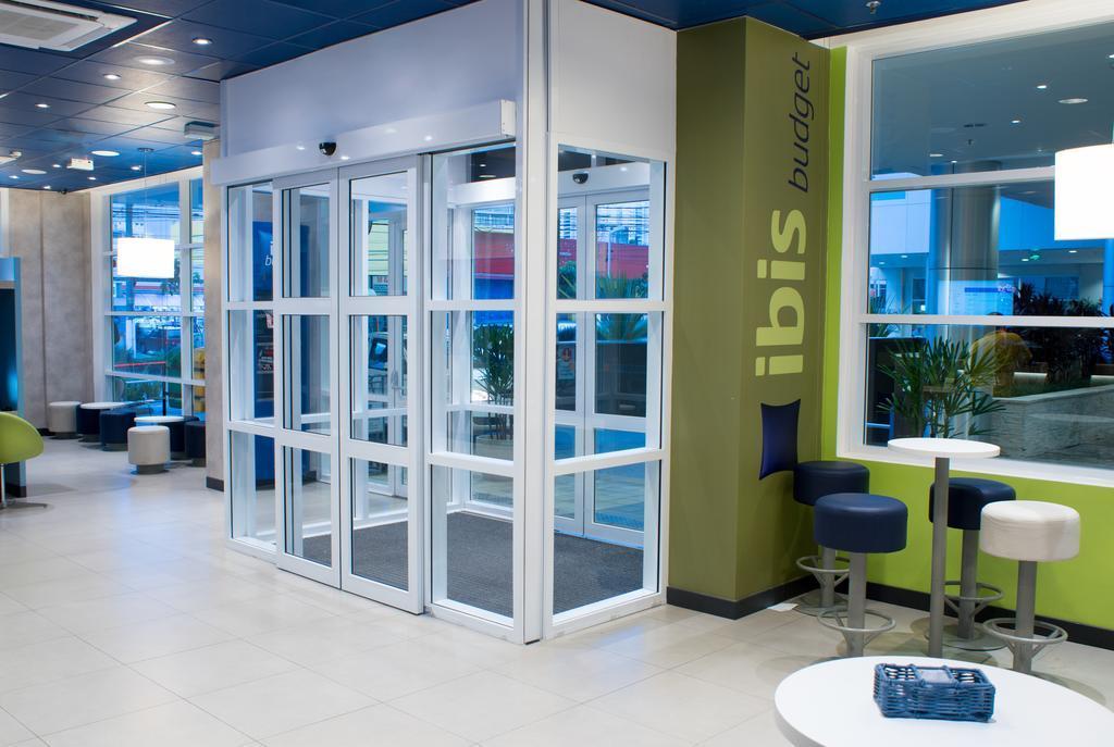 Ibis Budget 우사스쿠 외부 사진