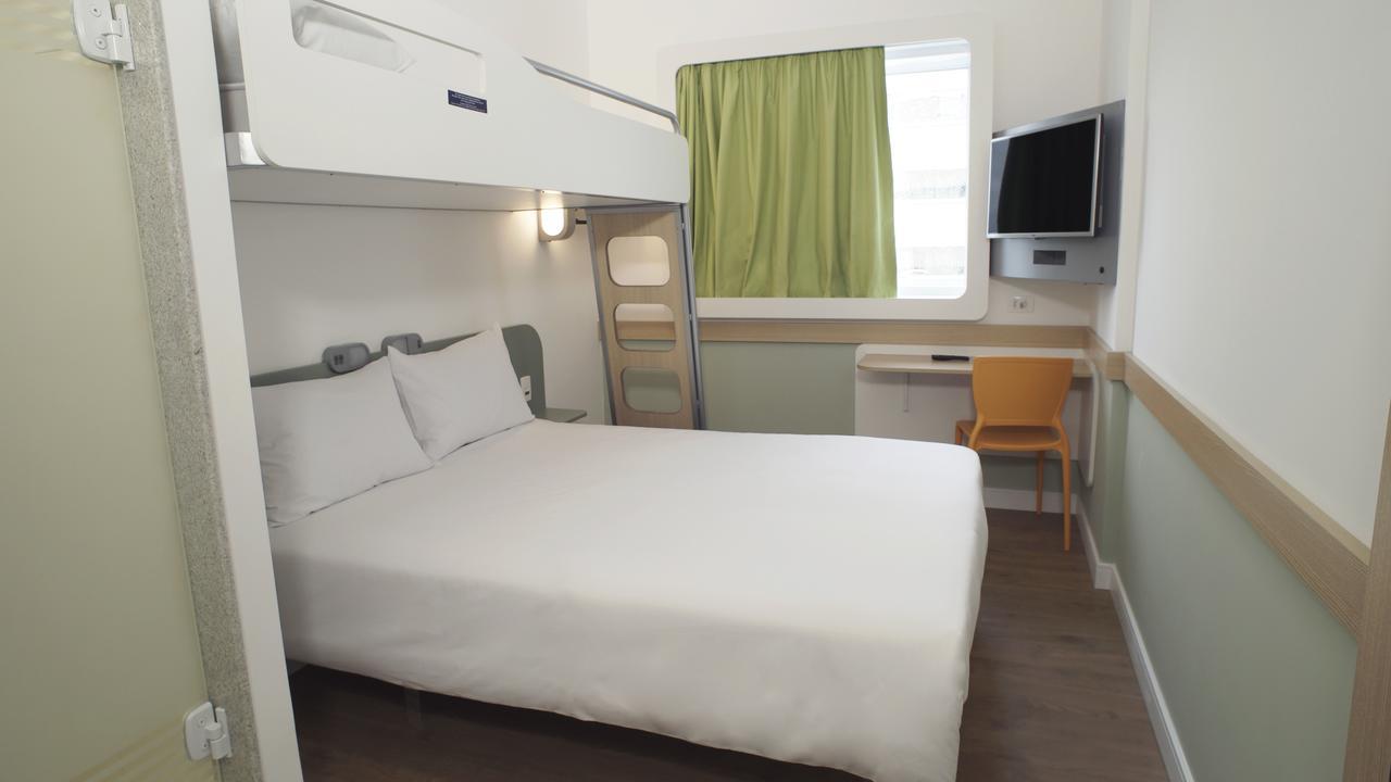 Ibis Budget 우사스쿠 외부 사진