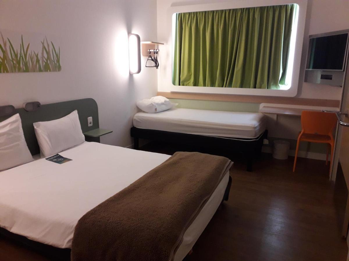 Ibis Budget 우사스쿠 외부 사진