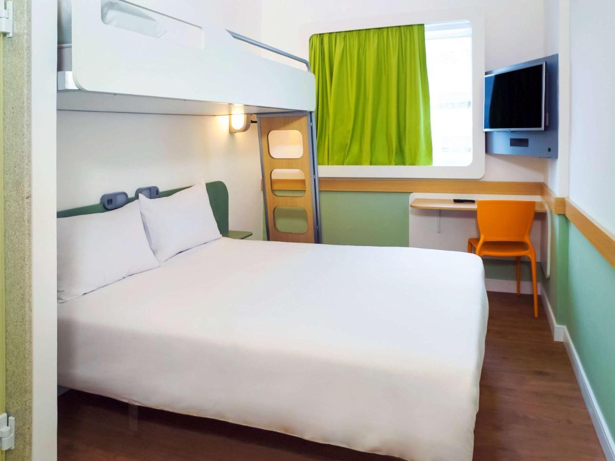 Ibis Budget 우사스쿠 외부 사진